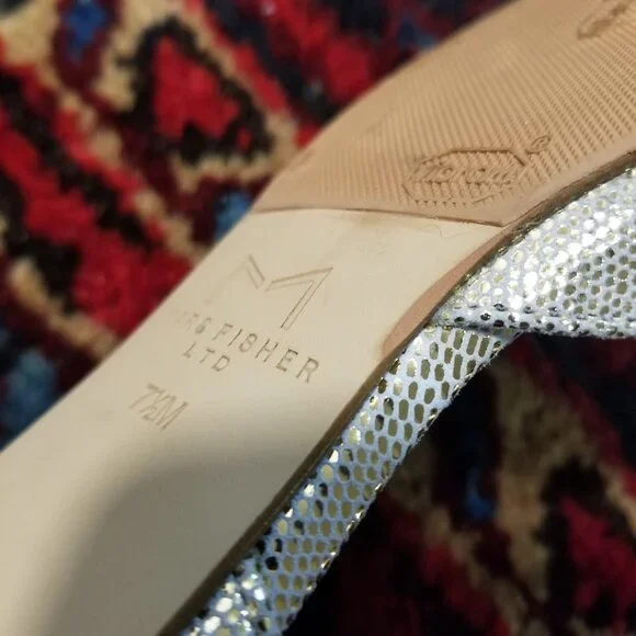 Marc Fisher LTD. Sunny 5 Slip On Leather d'Orsay Flats  Metallic Gold 7.5 M - Picture 10 of 14